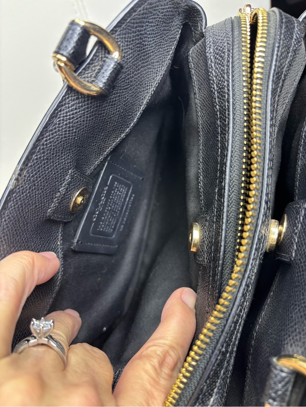 Coach Mini Lillie Carryall in black crossgrain leather and gold hardware - Picture 10 of 14